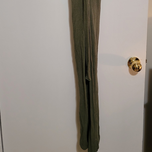 Ankle length green dress - Picture 2 of 2